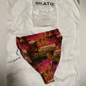 Skatie Monroe Bottom in Careyes